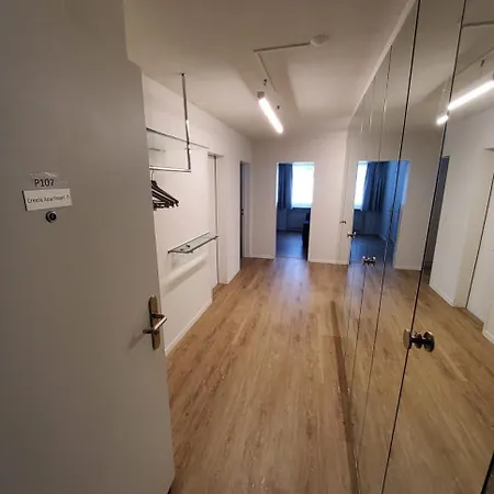 Grosszuegige 3 Schlafzimmer In Bergblick Zentral * Davos