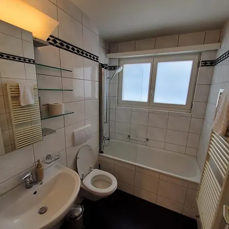 Grosszuegige 3 Schlafzimmer In Bergblick Zentral Apartament Davos