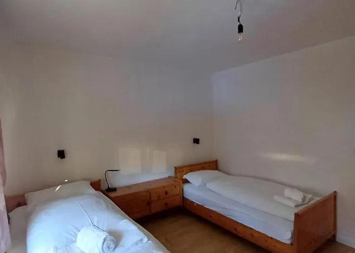 Grosszuegige 3 Schlafzimmer In Bergblick Zentral * Davos