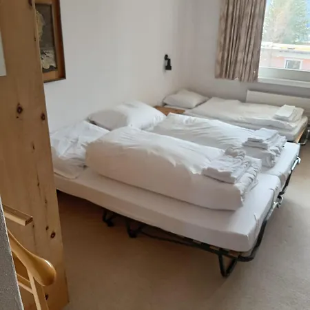 Cresta - Three Bedroom Apartment Davos