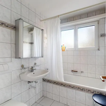 Apartamento Großzügige 3 Schlafzimmer In Bergblick Zentral *